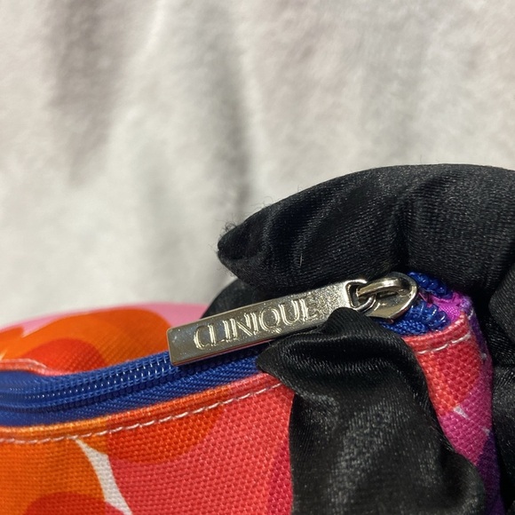 Clinique Pink and Orange Cosmetic Bag - Picture 7 of 12